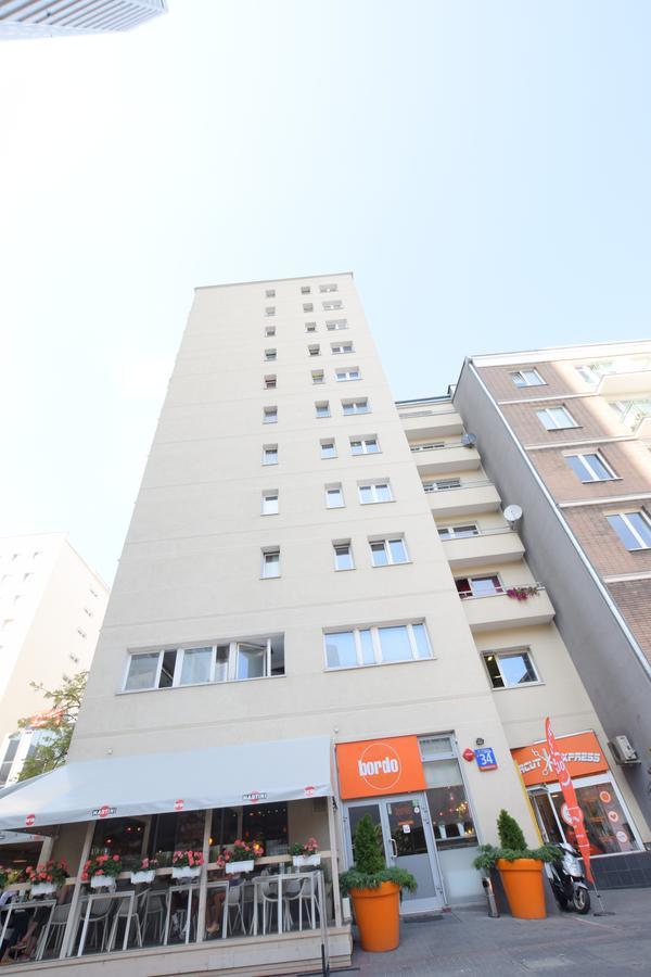 Elegant Apartment Chmielna Promenade Warsaw Exterior photo