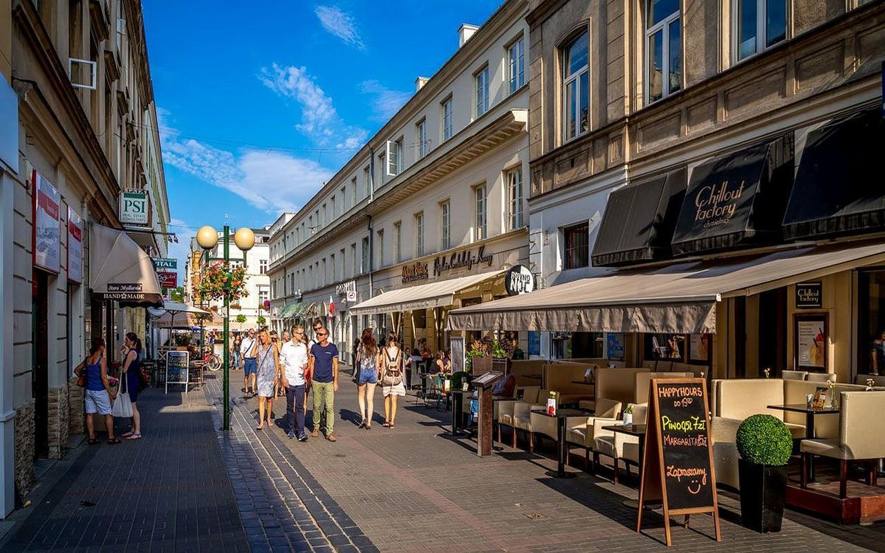 Elegant Apartment Chmielna Promenade Warsaw Exterior photo